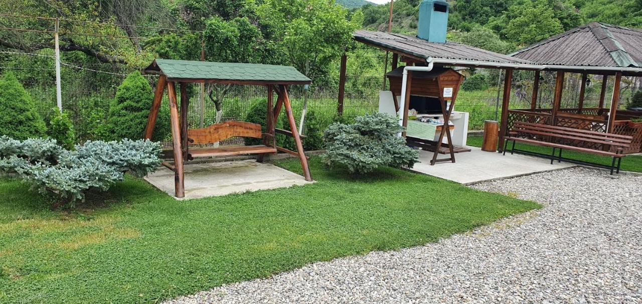 Pension Charisma Băile Herculane Exteriér fotografie